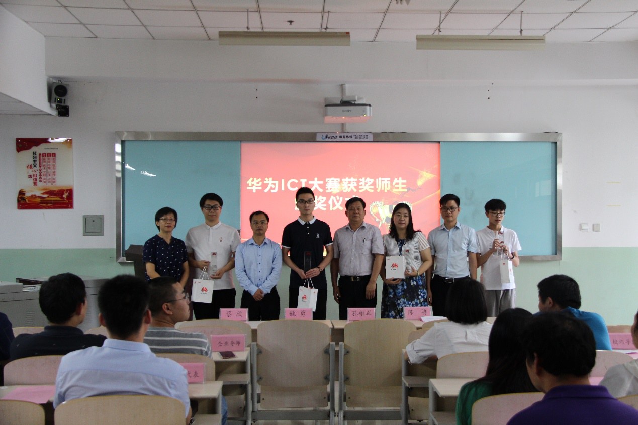 BETWAY(ķ)ٷվ-West Ham United